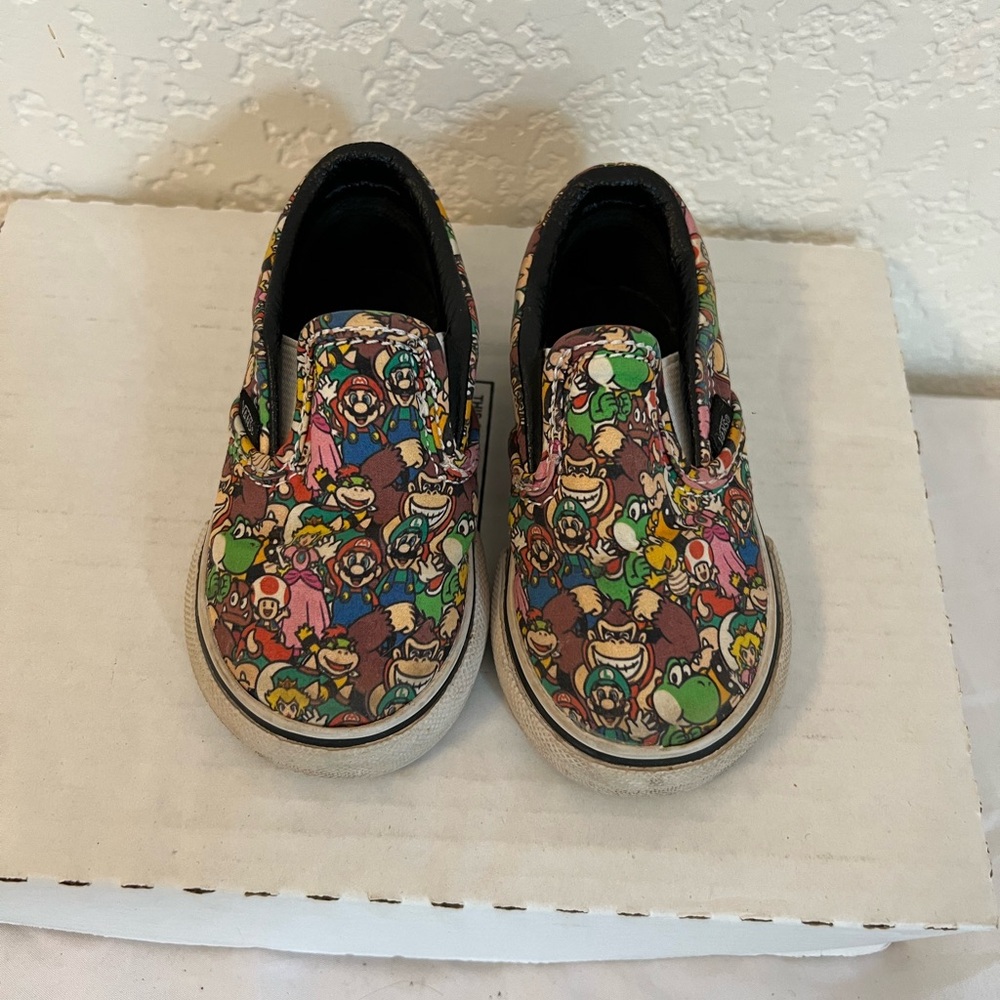 VANS Unisex Classic Slip-on Nintendo‎ Super Mario Kids Toddler US 4 721277